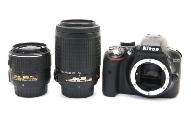Nikon ニコン D3300 ダブルズームキット